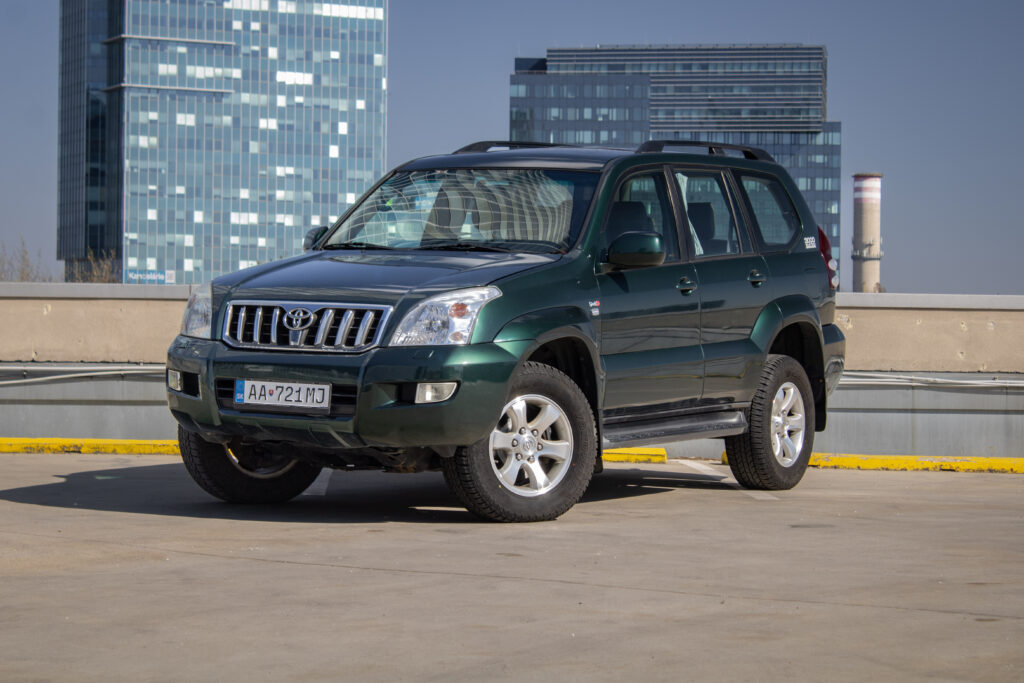 Toyota Land Cruiser 3.0 D-4D NAVI, A/T