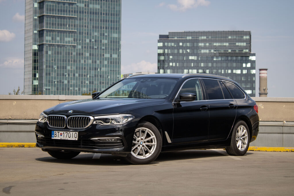BMW Rad 5 Touring 520d xDrive A/T