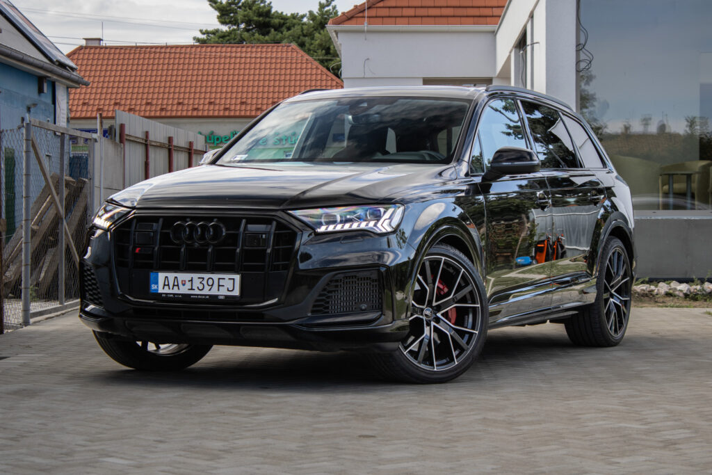 Audi SQ7 TFSI S-line Quattro Tiptronic