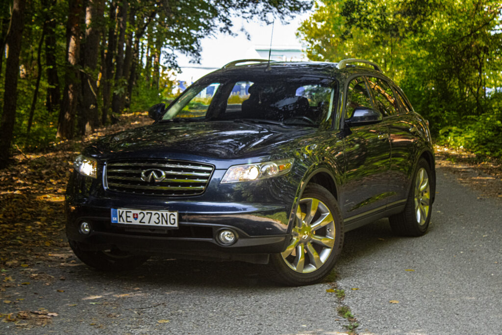 Infiniti FX35, 3,5l V6