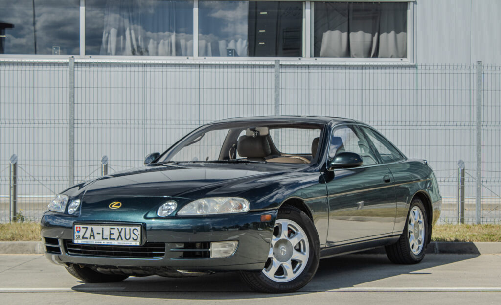 Lexus SC 400