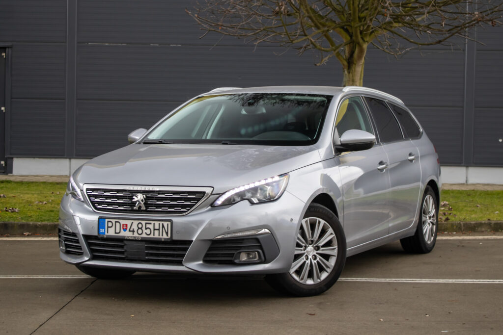 Peugeot 308 Break/SW 1.5 BlueHDi Allure /AJ NA SPLÁTKY/