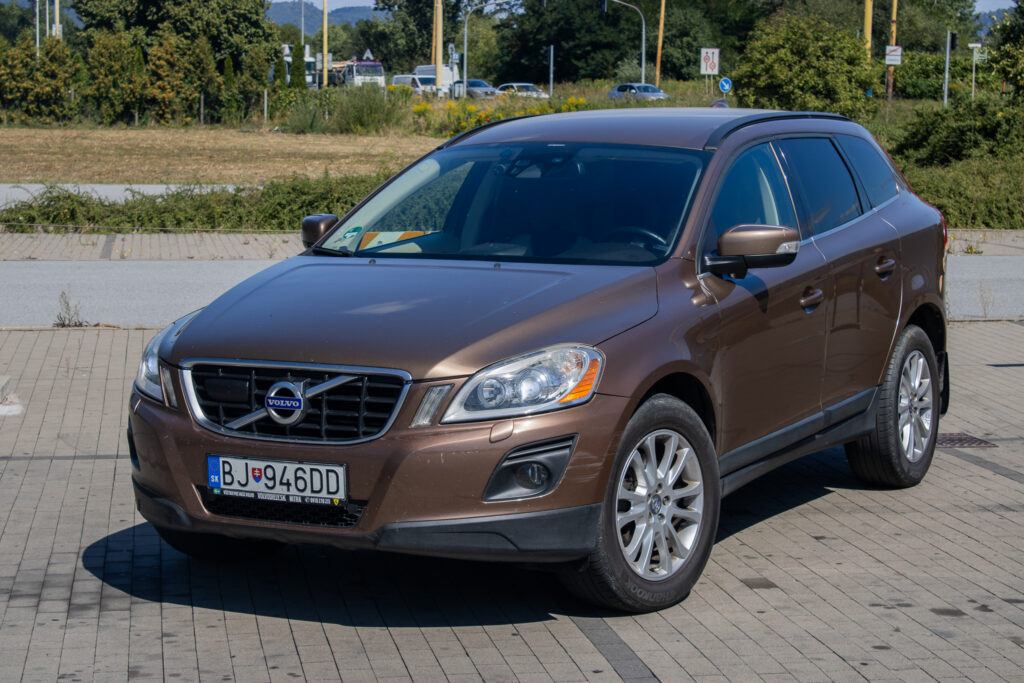 Volvo XC60 D5 AWD Summum Geartronic