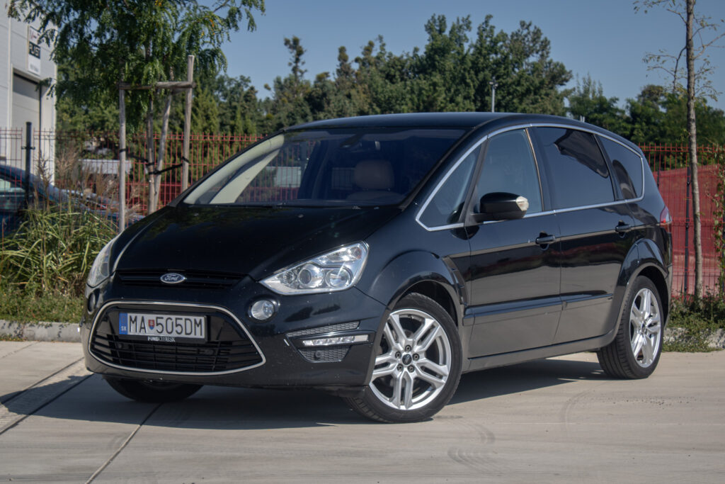 Ford S-Max 2.2 TDCi DPF 200k Titanium S A/T 7m