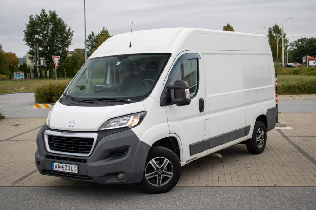 Peugeot Boxer 3,0 HDI L2H2 130KW / AJ NA SPLÁTKY / PROTIÚČET /