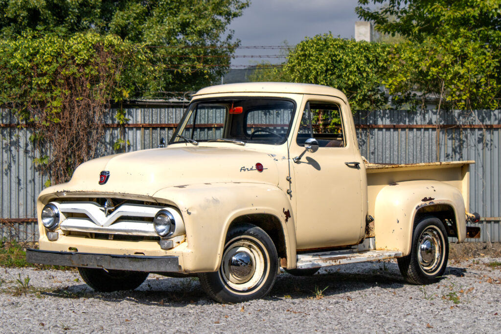 Ford F-100 Pickup 223 Mileage Maker Six 1955