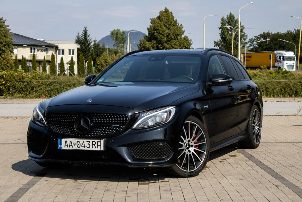 Mercedes-Benz C trieda Kombi Mercedes-AMG  43 4matic A/T