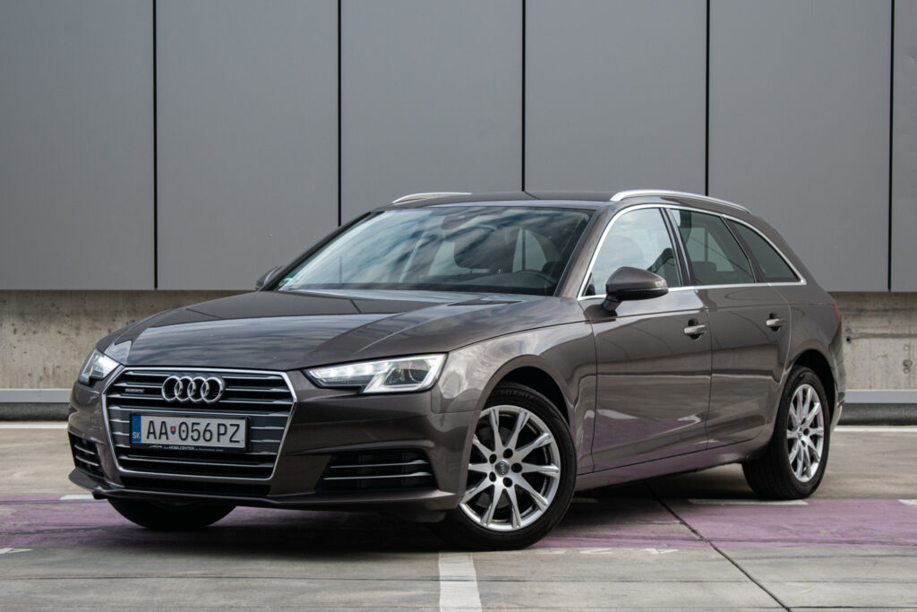 Audi A4 Avant 2.0 TDI Sport Quattro 110kw / AJ NA SPLÁTKY / PROTIÚČET /