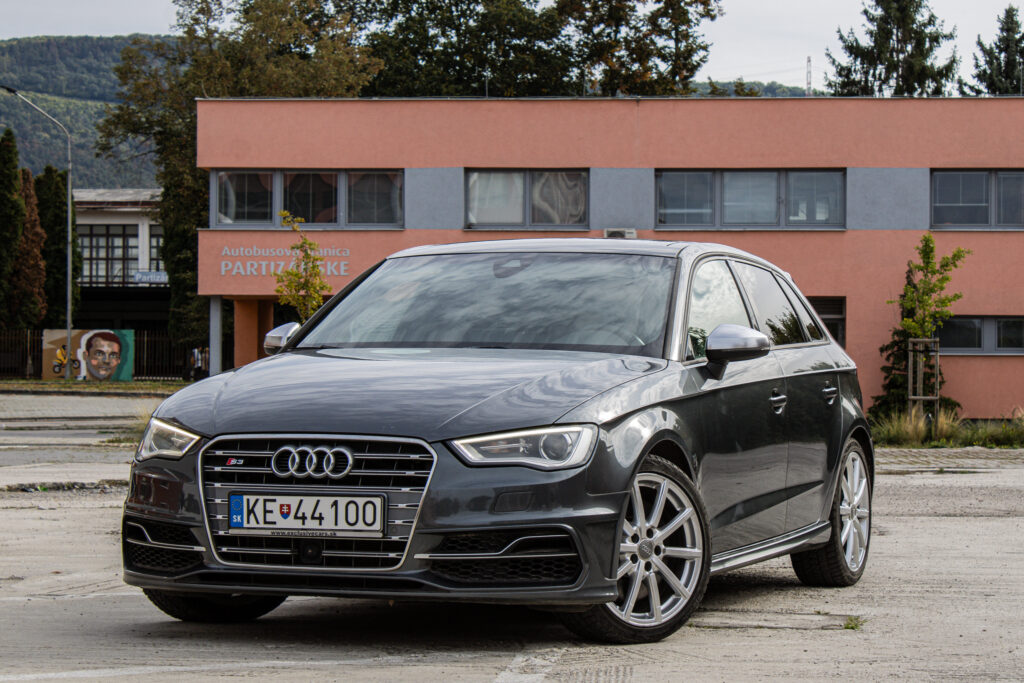 Audi S3/S3 Sportback S3  Quattro 2.0 TFSI / AJ NA SPLÁTKY / PROTIÚČET /