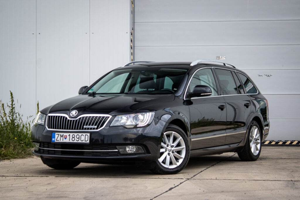 Škoda Superb Combi 1.6 TDI CR DPF Greenline Elegance