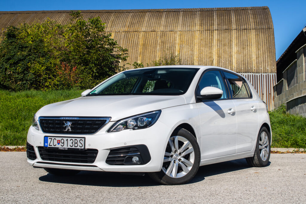 Peugeot 308 1.5 BlueHDi / AJ NA SPLÁTKY / PROTIÚČET /