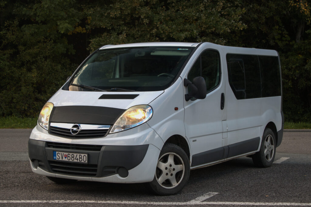 Opel Vivaro 84kW (2009) / AJ NA SPLÁTKY / PROTIÚČET /