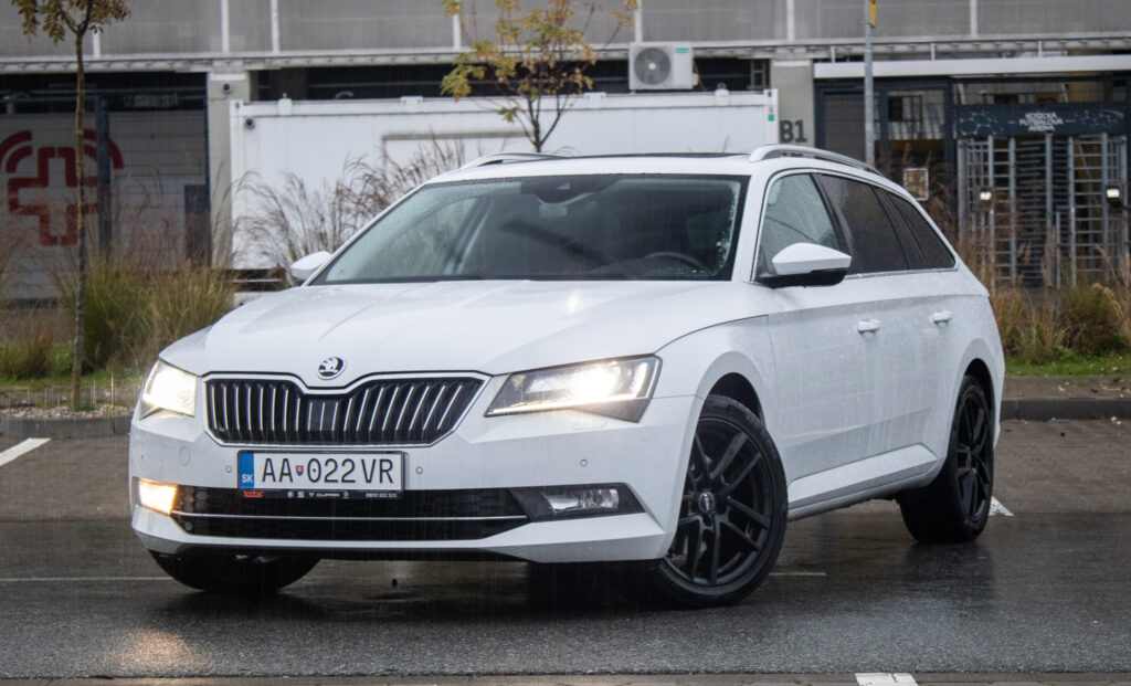 Škoda Superb Combi 2.0 TDI Style Plus, 110kW (2017) / AJ NA SPLÁTKY / PROTIÚČET /