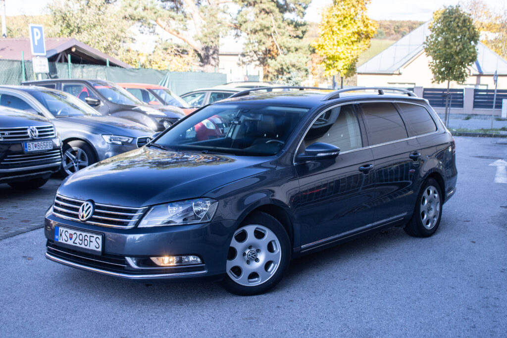 Volkswagen Passat Variant 2.0 TDI Highline, 103kW (2012) / AJ NA SPLÁTKY / PROTIÚČET /