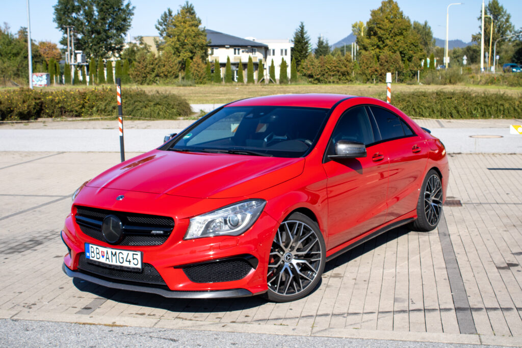 Mercedes-AMG CLA 45 4Matic 280 kw AT7 / AJ NA SPLÁTKY / PROTIÚČET /