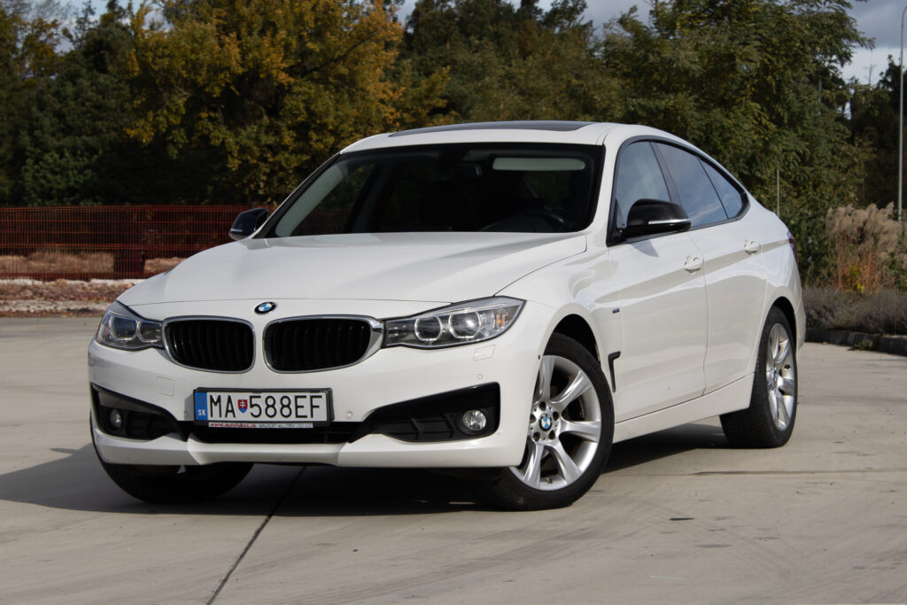 BMW Rad 3 GT 320d xDrive A/T
