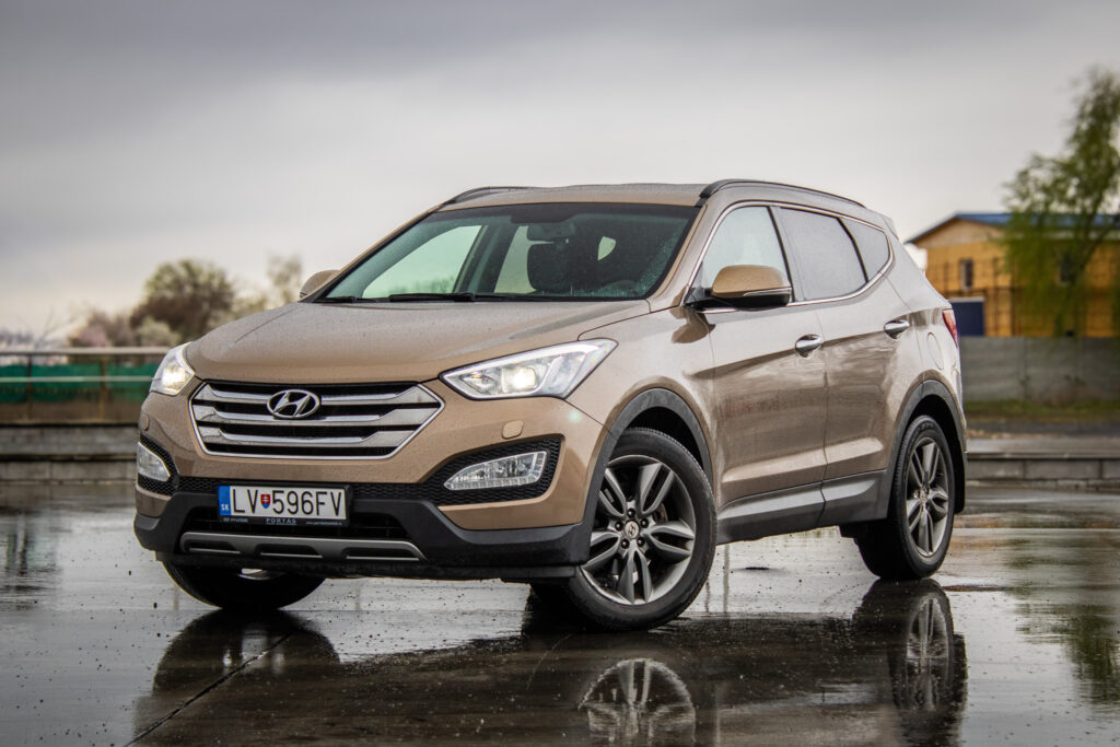 Hyundai Santa Fe 2.2 CRDi 4×4 145kW, A/T 2015 / AJ NA SPLÁTKY / PROTIÚČET /