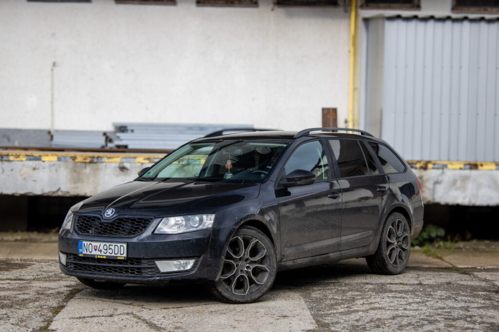 Škoda Octavia Combi 2.0 TDI Ambition DSG 110kW
