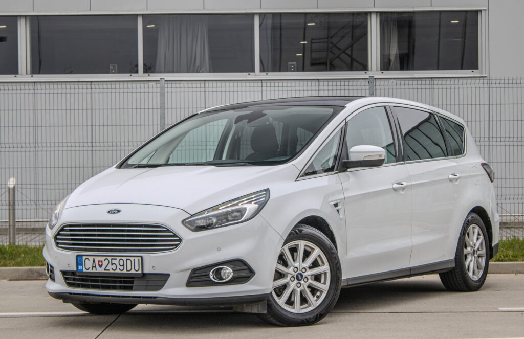 Ford S-Max 2.0 TDCi Duratorq 150 Titanium A/T6 110kW / AJ NA SPLÁTKY / PROTIÚČET /