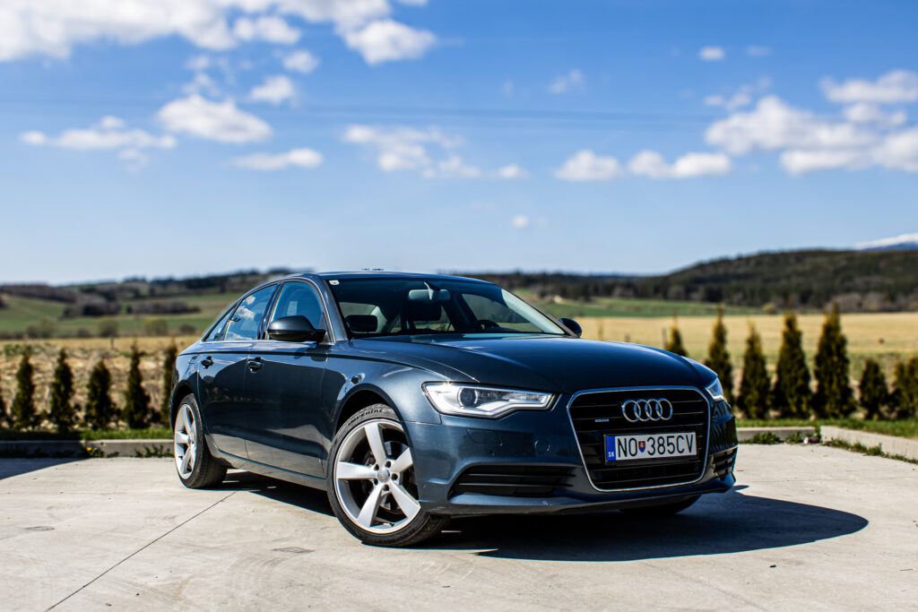 Audi A6 3.0 TDI DPF quattro S troni  / AJ NA SPLÁTKY / PROTIÚČET/