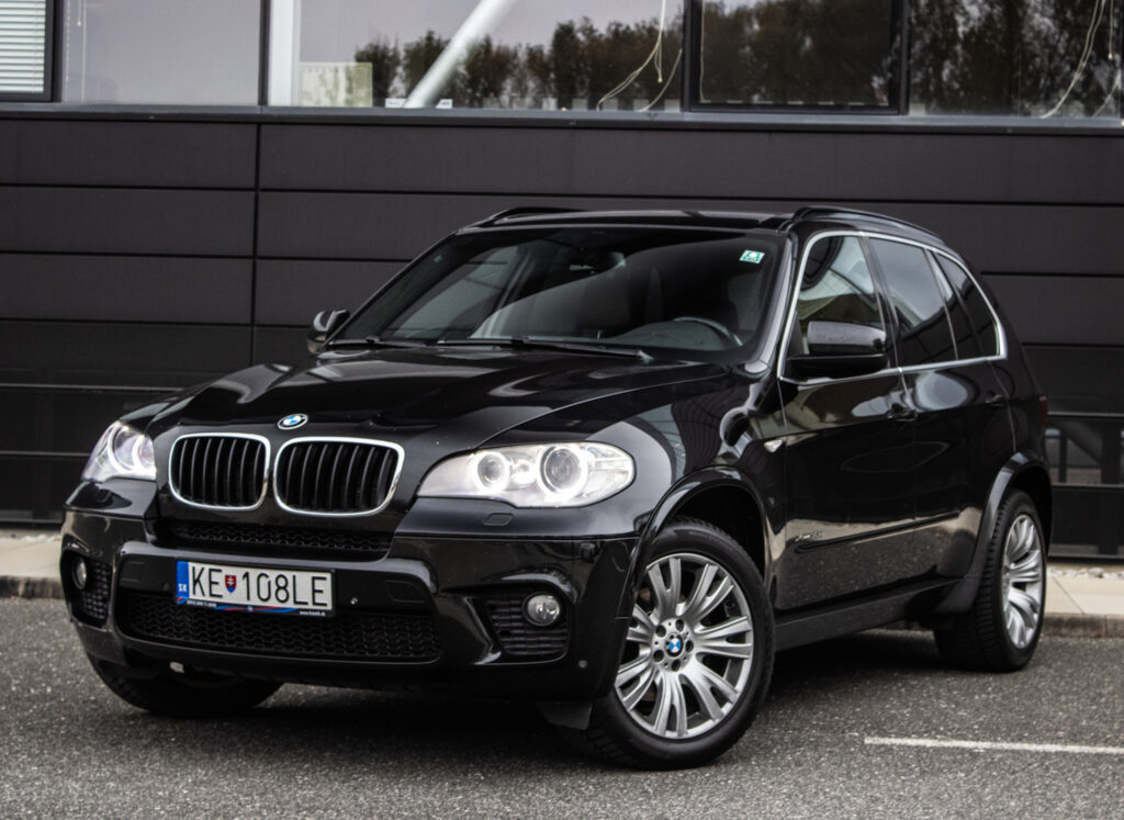 BMW X5 xDrive30d, 180kW, A8, 5d. / AJ NA SPLÁTKY / PROTIÚČET /