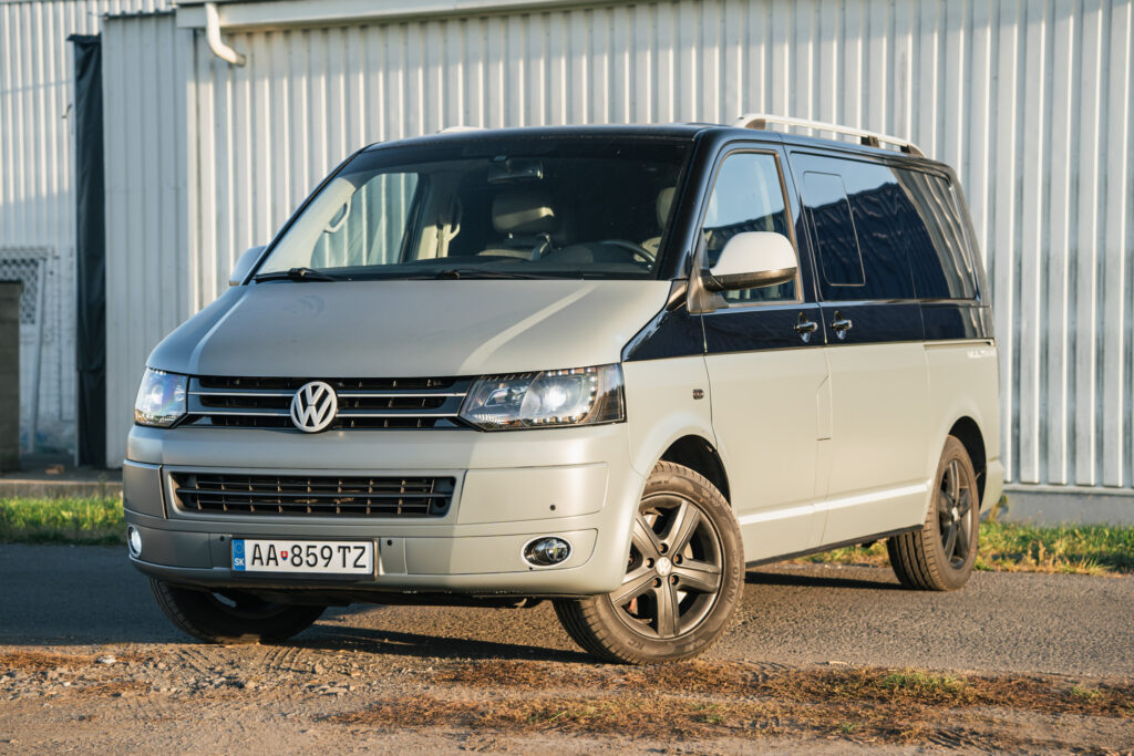 Volkswagen Multivan 2.0 BiTDi DSG7 Highline