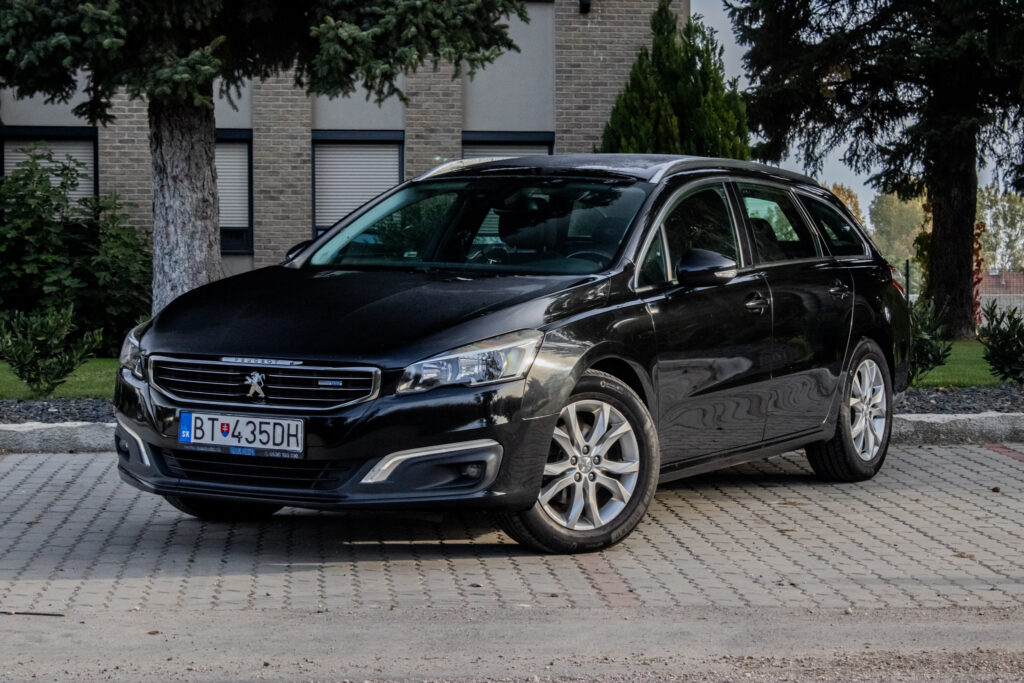 Peugeot 508 SW 2.0 BlueHDi S&S Allure / NELAKOVANÉ / PROTIÚČET / AJ NA SPLÁTKY