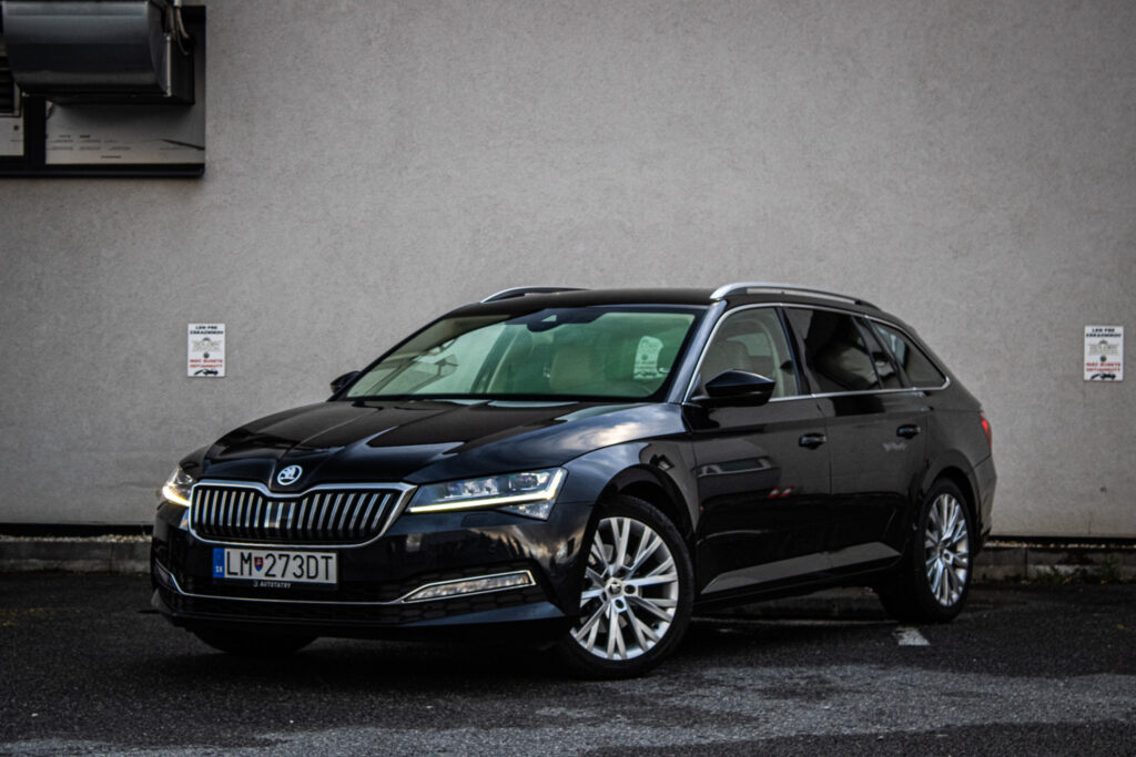 Škoda Superb Combi 2.0TDI Style 4x4 DSG, 147kW, A7, 5d. / AJ NA SPLÁTKY / PROTIÚČET /