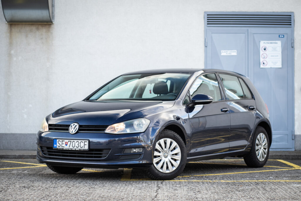 Volkswagen Golf VII 1.2 TSI 77kw - AJ NA SPLÁTKY / PROTIHODNOTA