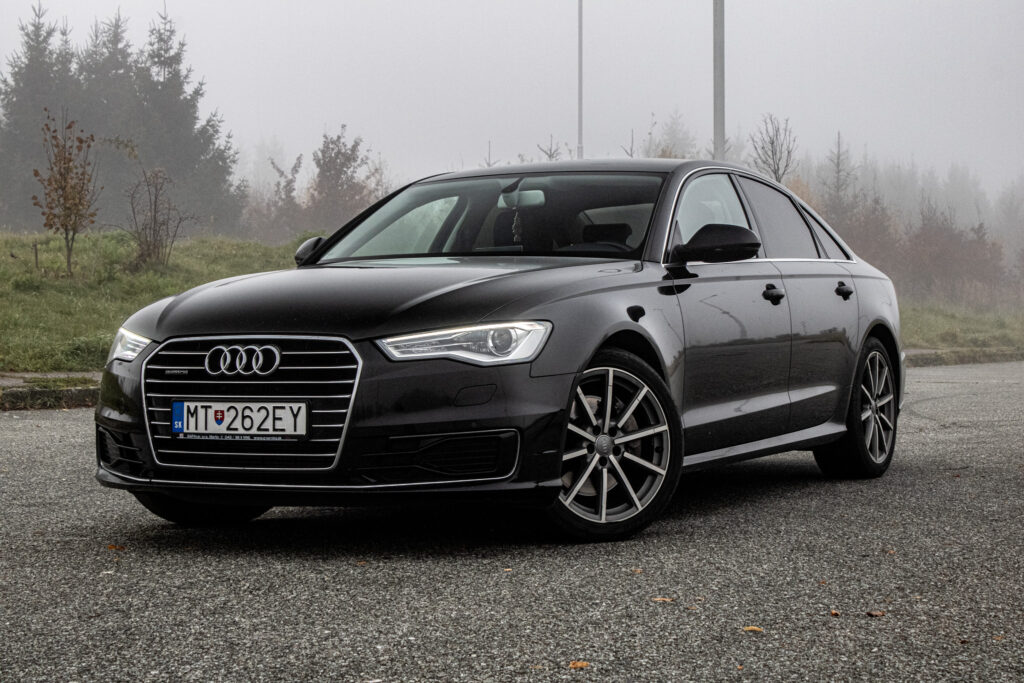 Audi A6 3.0TDI DPF 272k quattro S tronic, 200kw, A7, 4d. / AJ NA SPLATKY / PROTIÚČET