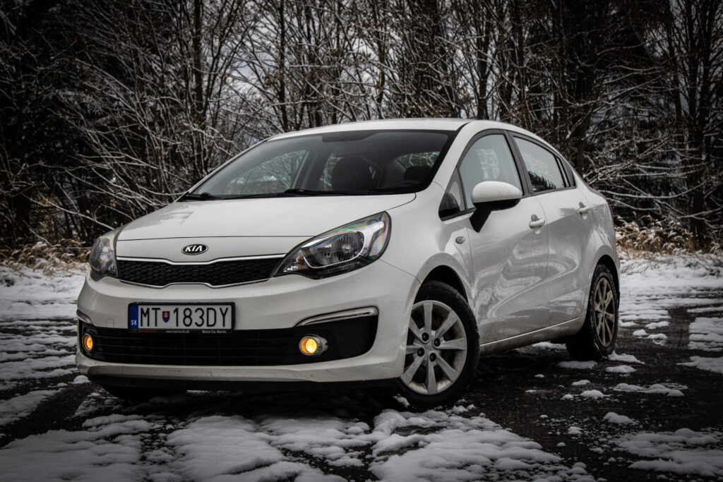 Kia Rio 1.2 D-CVVT Silver, 62kW, M5, 4d. (2015 - 2017) / AJ NA SPLÁTKY / PROTIÚČET