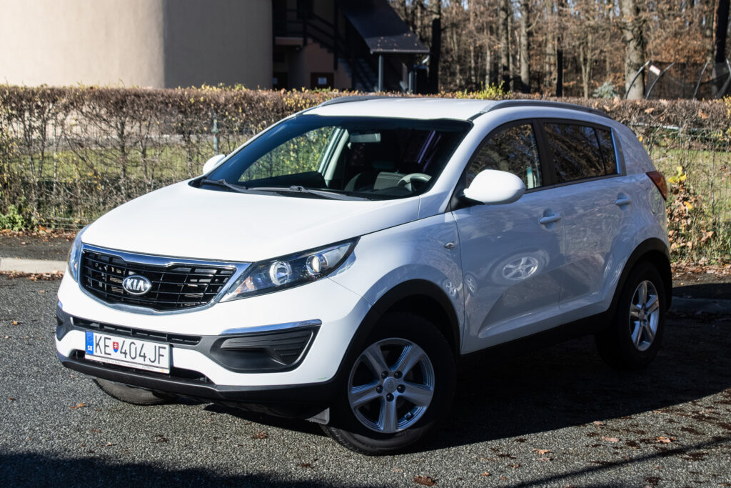 Kia Sportage 1.6 GDI, 99kW (2014) / AJ NA SPLÁTKY / PROTIÚČET /