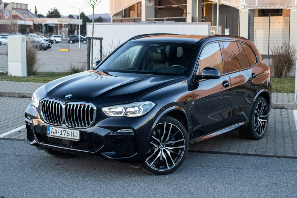 BMW X5 3.0 xDrive45e, 210kW (2020) / AJ NA SPLÁTKY / PROTIÚČET /