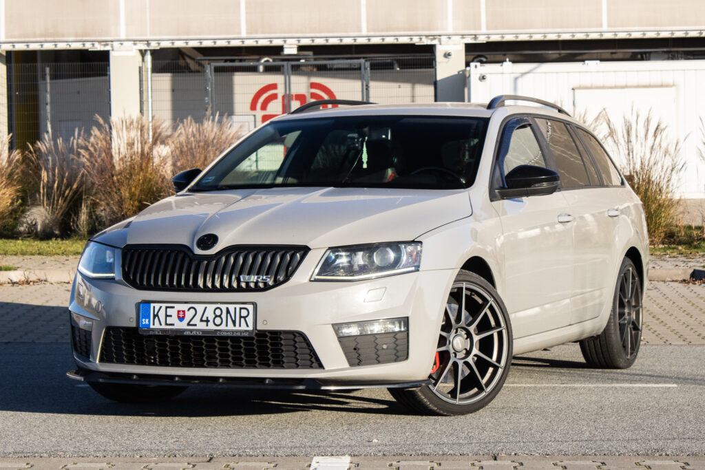 Škoda Octavia Combi 2.0 TDI RS, 135kW (2014) / AJ NA SPLÁTKY / PROTIÚČET /