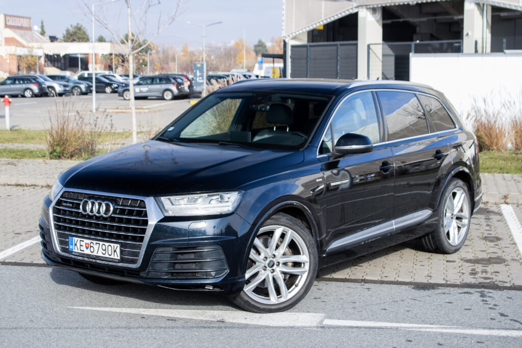 Audi Q7 3.0 TDI quattro tiptronic S-line, 200kW (2015) / AJ NA SPLÁTKY / PROTIÚČET /