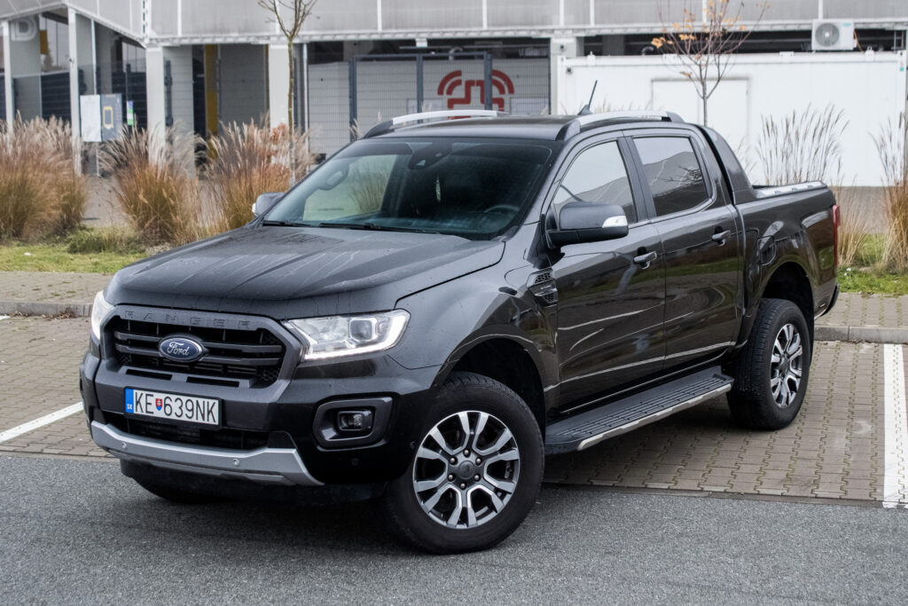 Ford Ranger 2.0 TDCi EcoBlue BiTurbo Wildtrak, 157kW (2021) / AJ NA SPLÁTKY / PROTIÚČET /