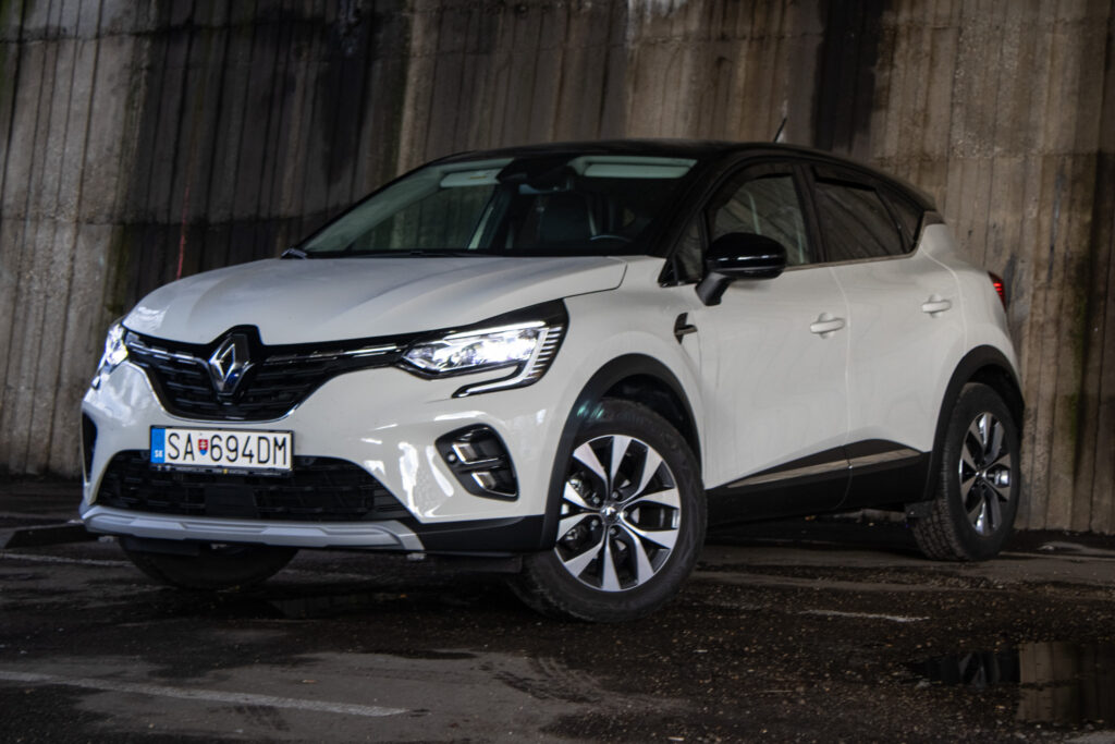 Renault Captur 1.0 TCe 100 Intens - AJ NA SPLÁTKY/PROTIÚČCET