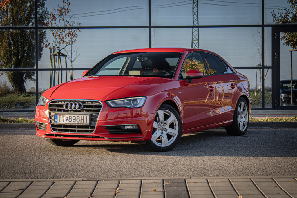 Audi A3 Limuzína Sedan 1.4 TFSI S-line 90kW S-Tronic / AJ NA SPLÁTKY / PROTIHODNOTA /
