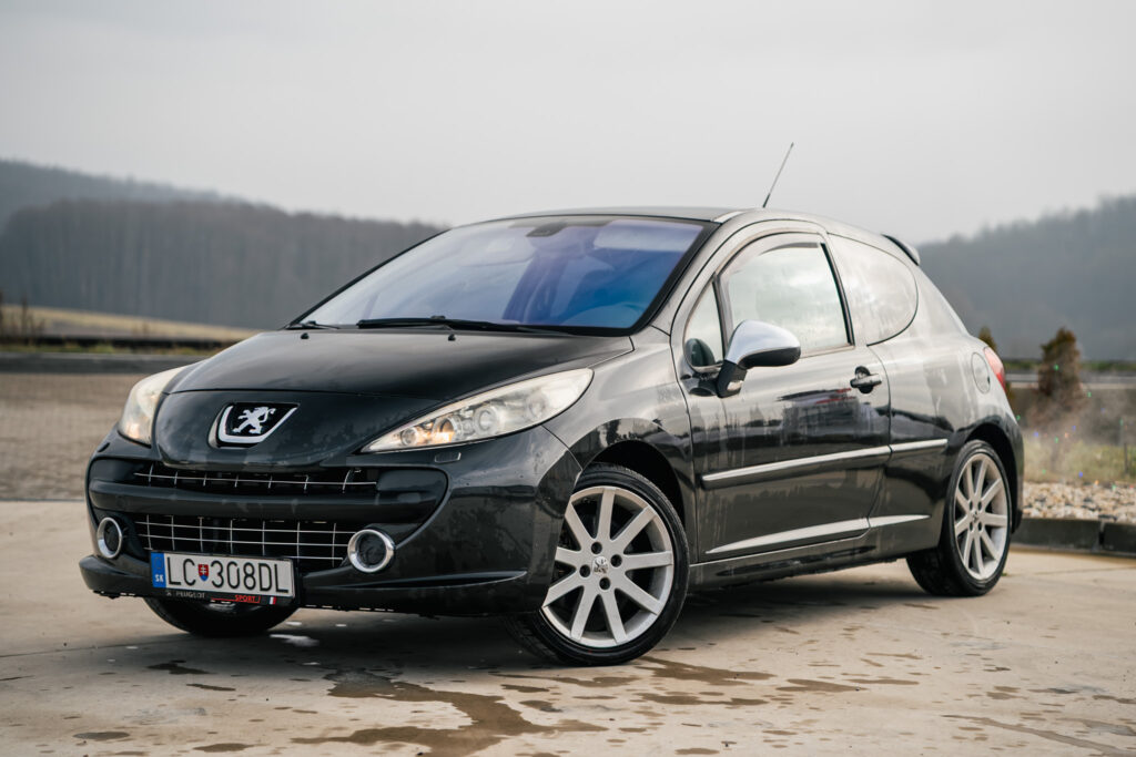 Peugeot 207 RC 1.6T  / AJ NA SPLÁTKY / PROTIHODNOTA