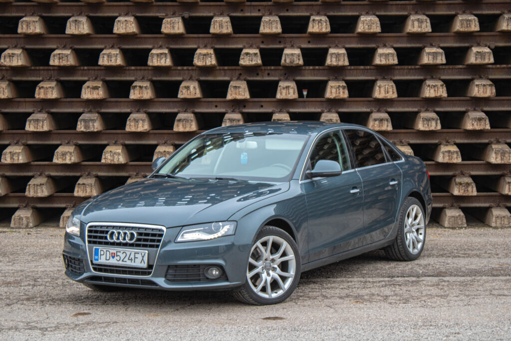 Audi A4 2.7 TDI Multitronic / AJ NA SPLÁTKY / PROTIÚČET /
