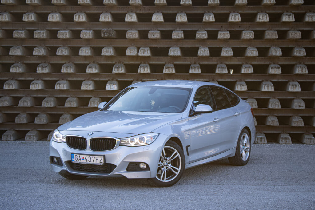 BMW Rad 3 GT 320d  M Sport A/T, 140kw / AJ NA SPLÁTKY / PROTIÚČET /