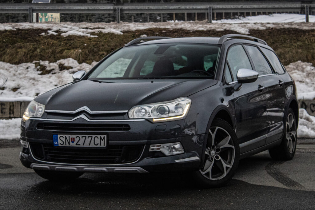 Citroën C5 Tourer 2.0 HDi 163k Cross BVA6, 120kW, A6, 5d. / AJ NA SPLÁTKY / PROTIÚČET /