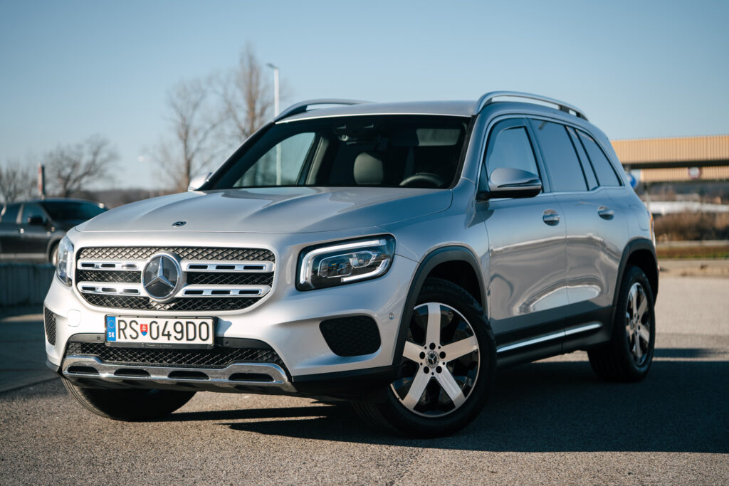 Mercedes-Benz GLB 200d A8 / AJ NA SPLÁTKY / PROTIHODNOTA