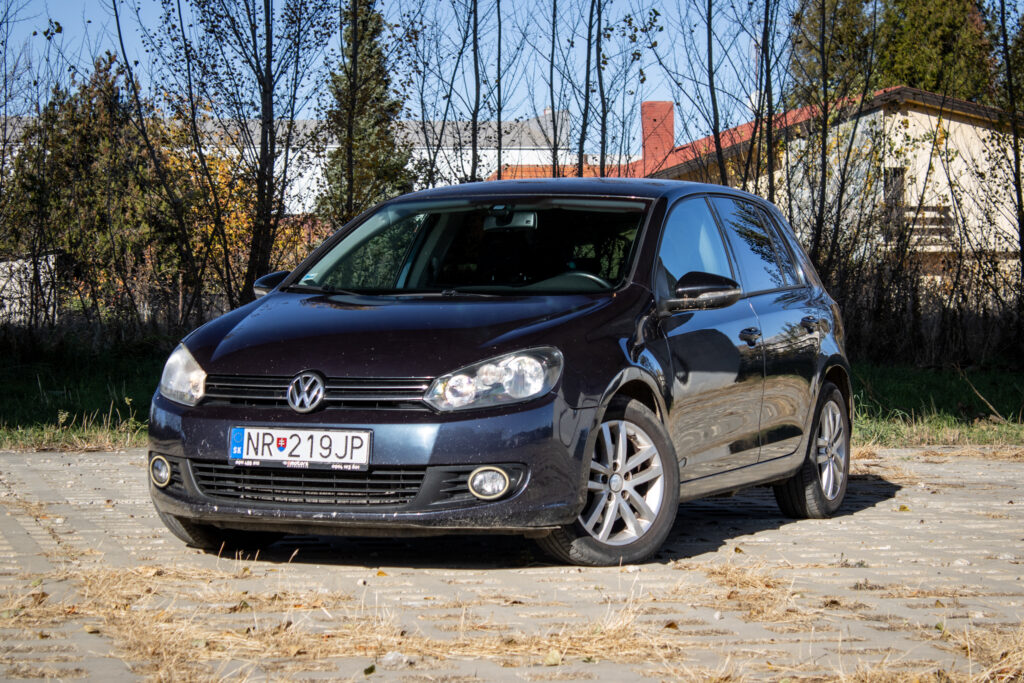 Volkswagen Golf 1.4 TSI DSG Comfortline  / AJ NA SPLÁTKY /