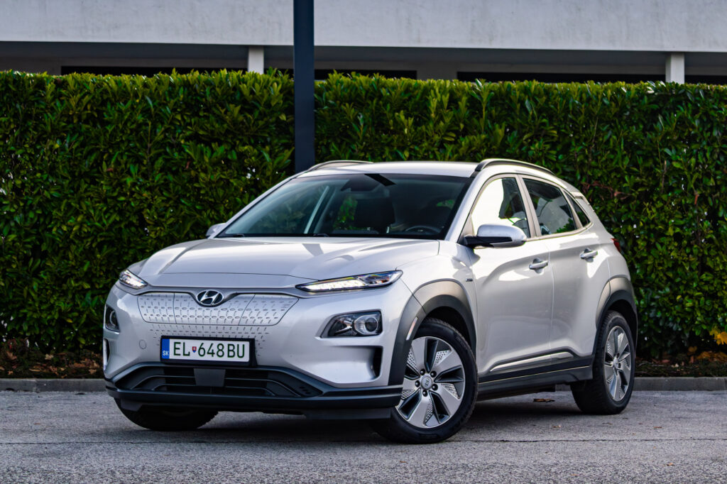 Hyundai Kona Electric+ 150kW / Aj na splátky / Protiúčet /