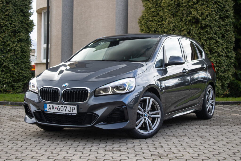 BMW Rad 2 Active Tourer 225xe iPerformance A/T / AJ NA SPLÁTKY- PROTIHODNOTA /
