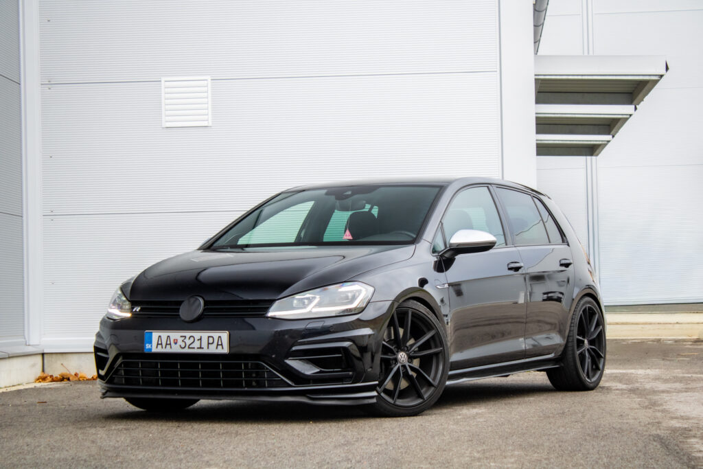 Volkswagen Golf R 2.0 TSI 228kw 4MOTION 2017 AT/7 / AJ NA SPLÁTKY / PROTIÚČET