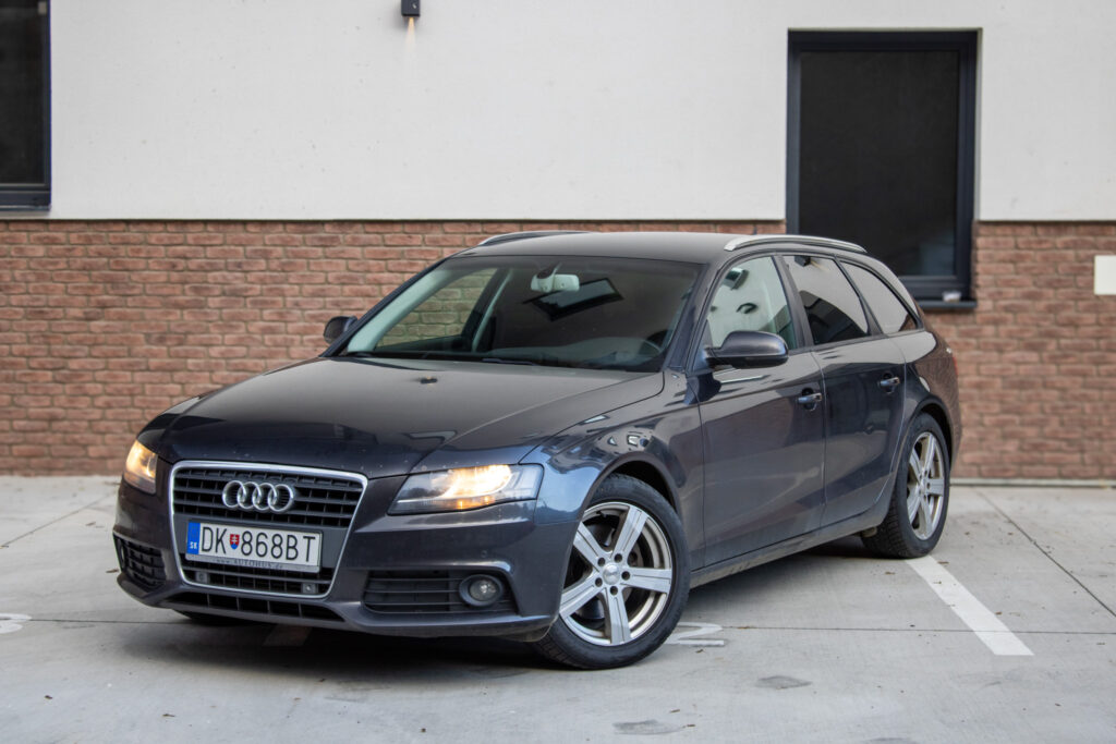 Audi A4 Avant 2.0 TDI 105kW / AJ NA SPLÁTKY / PROTIÚČET