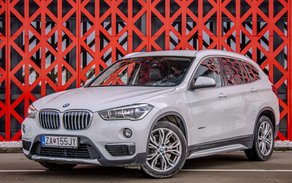 BMW X1 xDrive 20d xLine AT/8 140kW / AJ NA SPLÁTKY / PROTIÚČET /