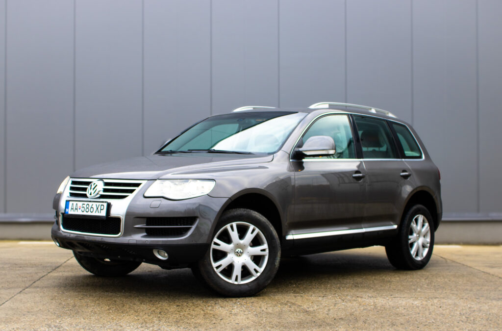 Volkswagen Touareg 2.5 R5 TDI DPF Tiptronic. /AJ NA SPLÁTKY/PROTIÚČET/